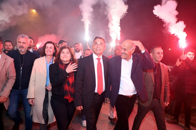 BAŞKAN ADAYI NEFİ KARA’YA BABA OCAĞI’NDA MUHTEŞEM KARŞILAMA