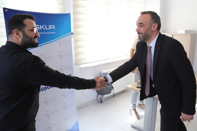 İŞKUR’DA İŞ BULUŞMALARI DEVAM EDİYOR