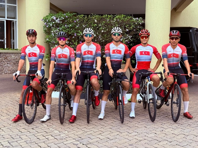 KONYA BÜYÜKŞEHİRLİ PEDALLAR DÜNYA YOL BİSİKLETİ ŞAMPİYONASI’NDA ÜLKEMİZİ TEMSİL EDECEK