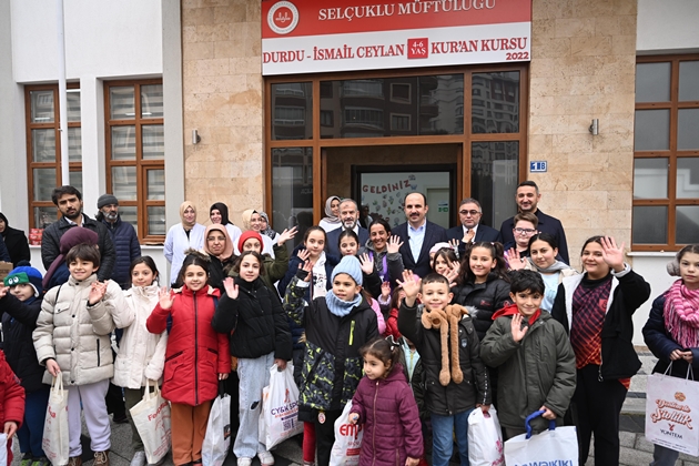 BAŞKAN ALTAY ÇOCUKLARIN “ŞİVLİLİK” COŞKUSUNA EŞLİK ETTİ