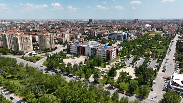 Konya’da 703 Bin 449 Nüfusu ile Zirvedeki Yerini Korudu  SELÇUKLU, NÜFUSUYLA 50 İLDEN BÜYÜK 