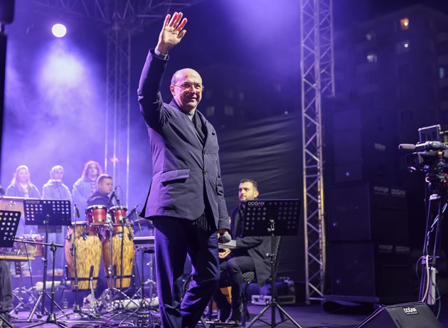 SELÇUKLU’DA BİNLERCE GENÇ KIŞ ETKİNLİĞİNDE BULUŞTU  