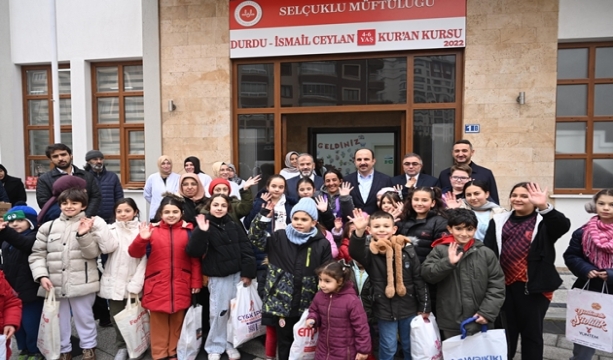 BAŞKAN ALTAY ÇOCUKLARIN “ŞİVLİLİK” COŞKUSUNA EŞLİK ETTİ